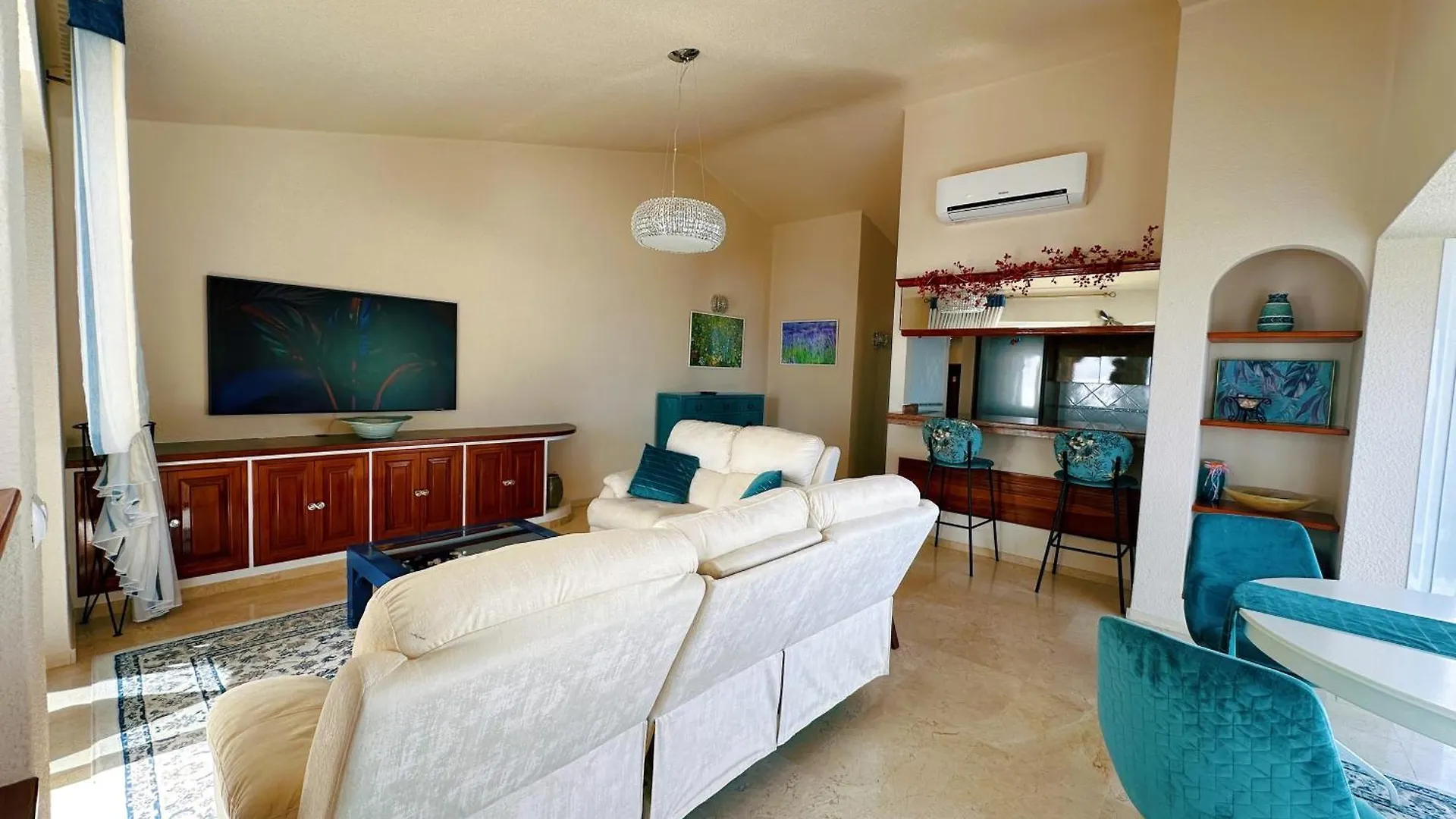 2 Bedrooms Bungalow With Amazing View And Private Jacuzzi Costa Adeje  Holiday home
